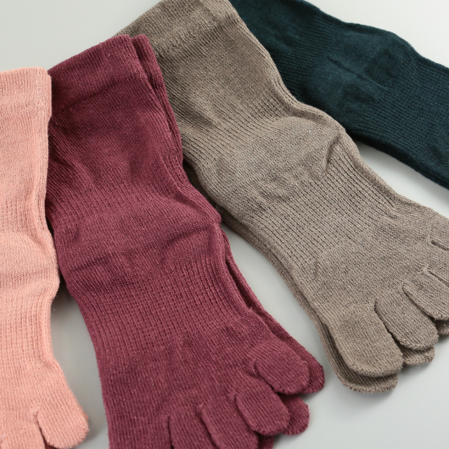socks_newcolor_008.jpg